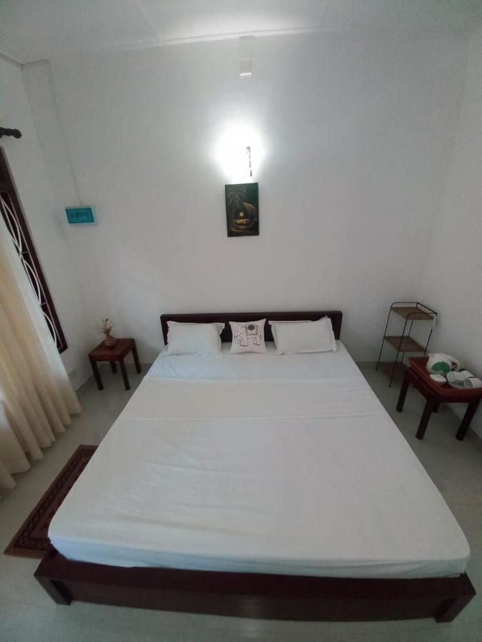 S & D Resort Anurâdhapura Extérieur photo